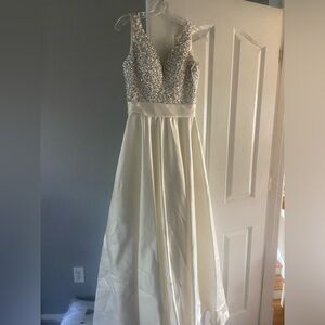 Sheri hill satin dress